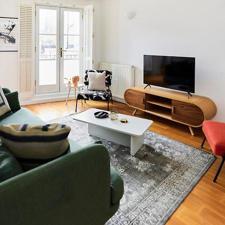 شقة The London Nest - Trendy 3Bdr House المظهر الخارجي الصورة